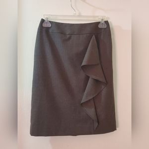 Brown pencil skirt with front ruffle, baby houndstooth by Halogen, size 2P